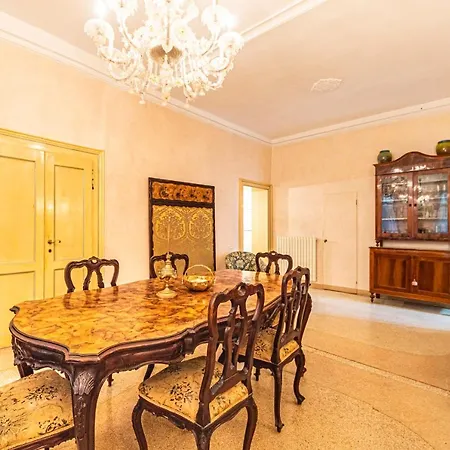 Casa Vescovo, Free Wi-fi Near San Marco Square Apartment