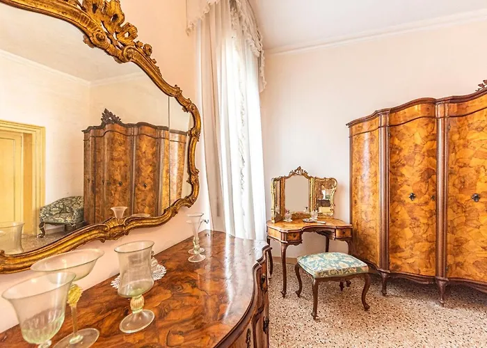 Casa Vescovo, Free Wi-fi Near San Marco Square *