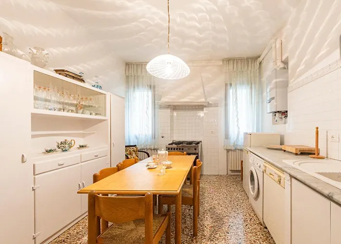 Casa Vescovo, Free Wi-fi Near San Marco Square * Венеция